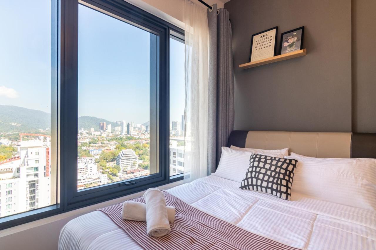 Tropicana 218 By Airlevate Aparthotel George Town