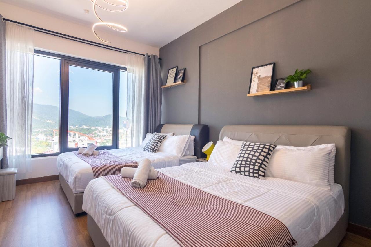 Tropicana 218 By Airlevate Aparthotel George Town